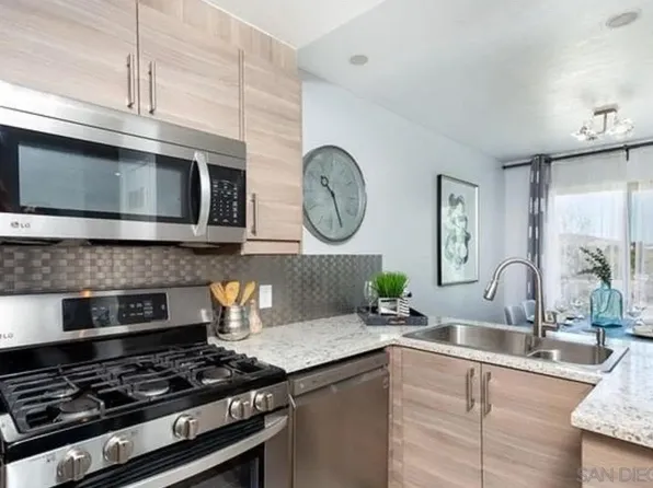 8605 Arminda Cir Unit 6, Santee, CA 92071