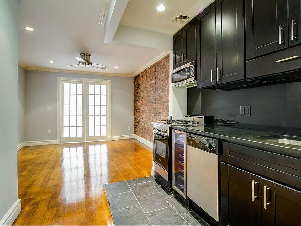 1st image of 444 W 52nd St APT 1W