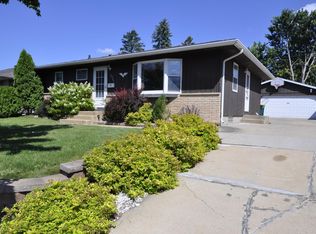 1915 17 1/2 St NW, Rochester, MN 55901