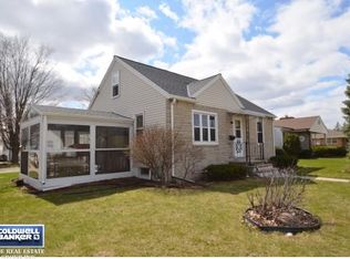 1614 E Mason St, Green Bay, WI 54302