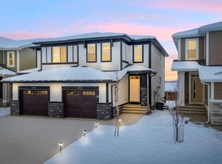 175 S Creekstone Way SW, Calgary, AB T2X 4P9