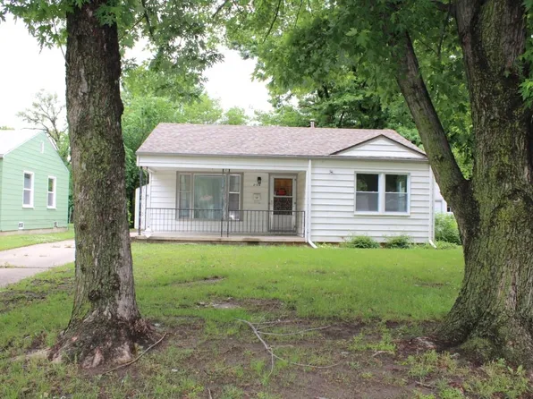 2128 S Spruce St, Wichita, KS 67211