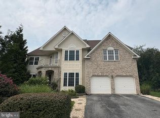 207 Margaux Cir, Newark, DE 19702