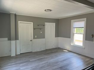 10 Highland Ave #3, Bangor, ME 04401
