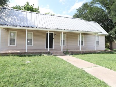 1065 W Pecan St, Stephenville, TX, 76401