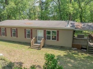 7808 E Harters Dr, Monticello, IN 47960