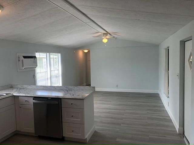 2nd image of 221 Willow Ln #381