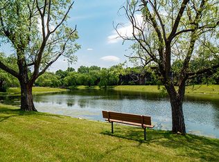 Fawn Lake Apartments, Olmsted Falls, OH 44138