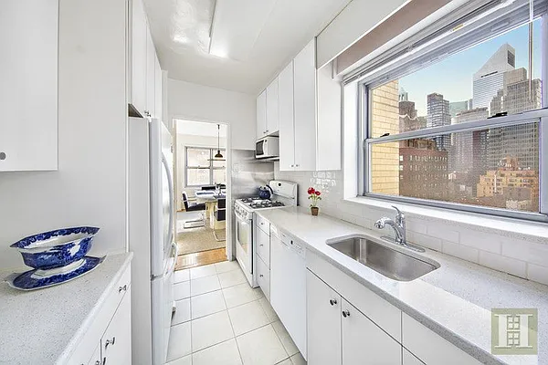 Sold by Halstead Real Estate | media 4