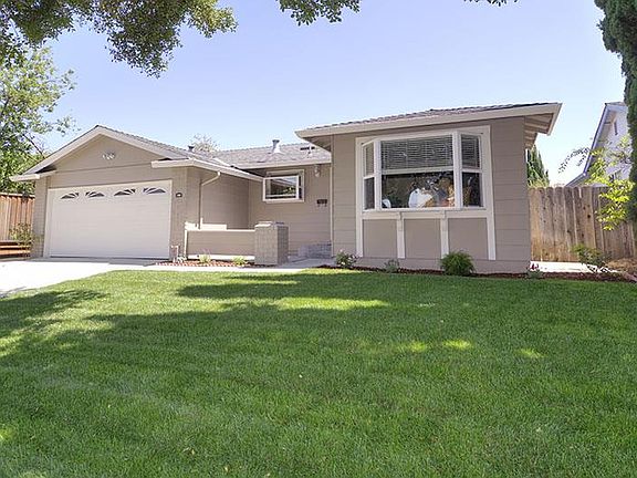 2nd image of 1788 Queenstown Dr