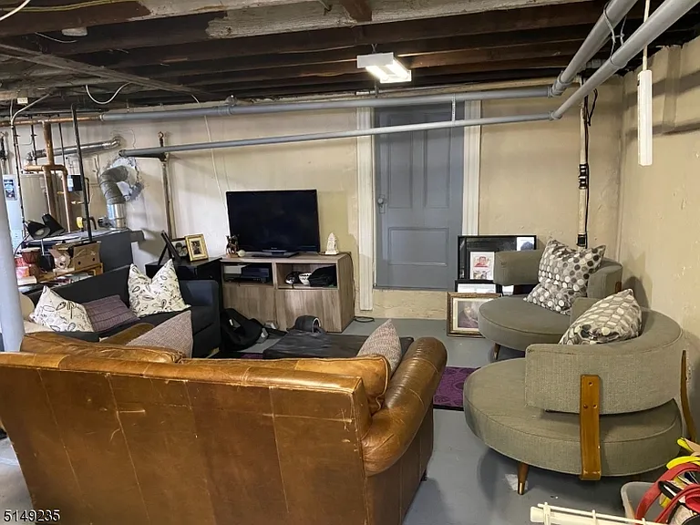 628 Central Ave — Photo 14