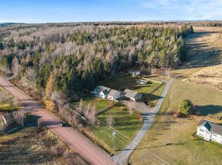 935 Brookside Rd, Colchester, NS B6L 2B9