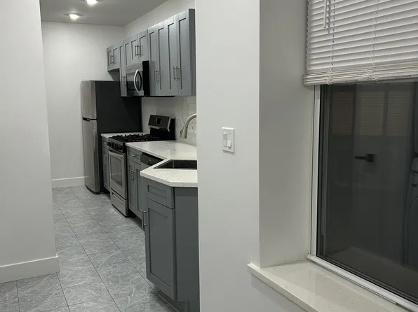 406 60th Street image 14 of 15