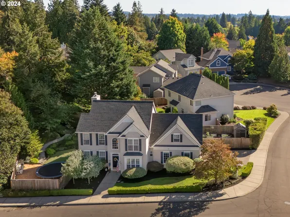 10252 SW Picks Ct, Tigard, OR 97224