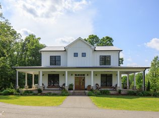 9620 Waldrip Rd, Gainesville, GA 30506