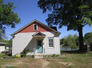 1092 W Shore Dr, Lancaster, SC 29720