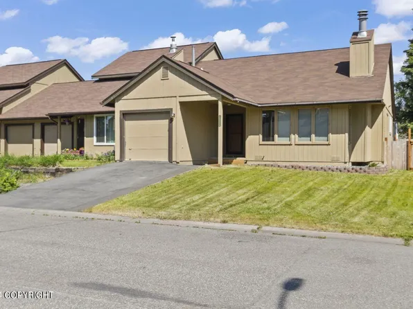10229 Tartan Cir, Anchorage, AK 99507