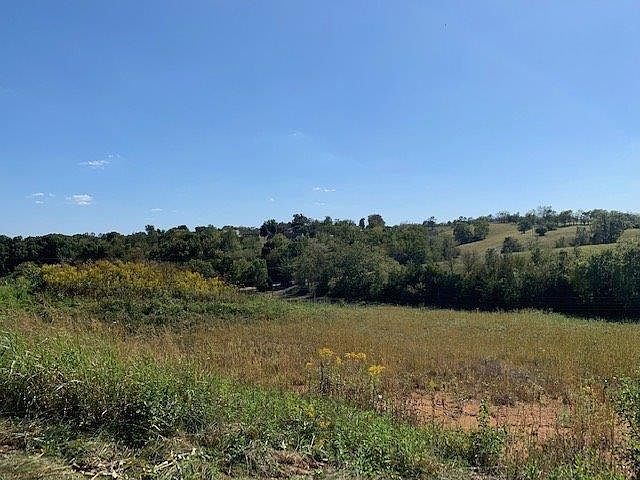 2nd image of 2471 Howards Mill Rd