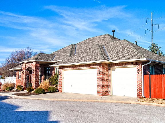 4th image of 13108 Dawson Ct