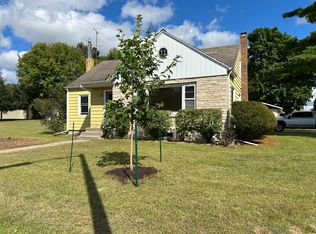 1350 S Main St, Shawano, WI 54166