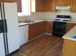 5145 Stagecoach Dr, Silver Springs, NV 89429