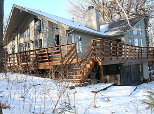 5118 N Sanford Lake Rd, Sanford, MI 48657