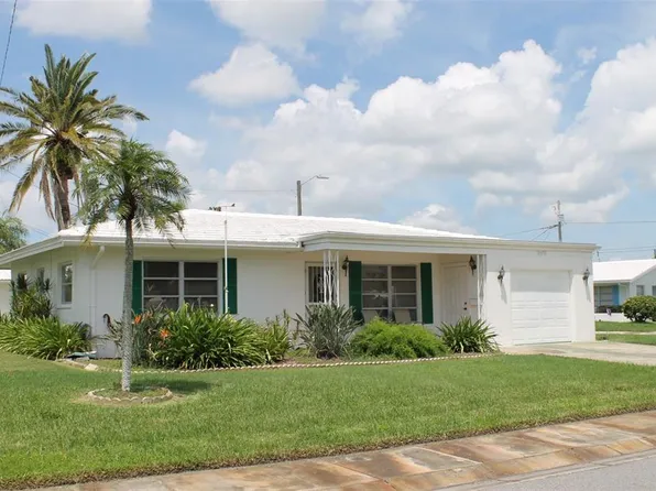 9370 Mainlands Blvd W, Pinellas Park, FL 33782