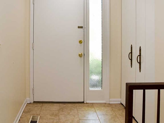 4th image of 1805 Wildberry Dr Unit 30-A