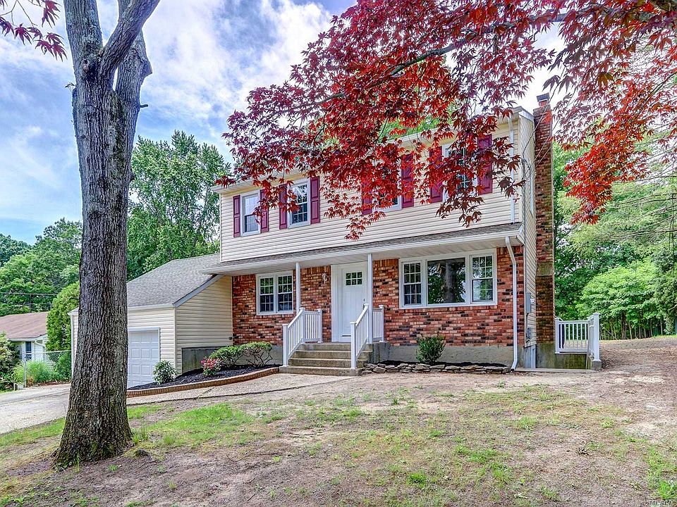 1st image of 106 Lolly Ln