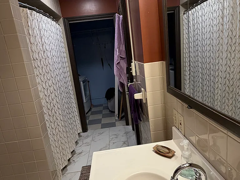 166 4th St #2 — Photo 6