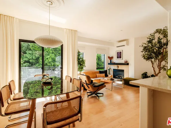 14322 Dickens St Unit 2, Sherman Oaks, CA 91423