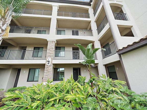 3rd image of 16814 VARDON TERRACE #106