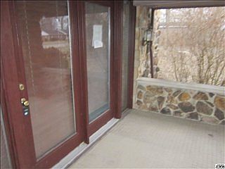 3rd image of 419 S Armstrong St