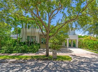 320 Woodcrest Rd, Key Biscayne, FL 33149