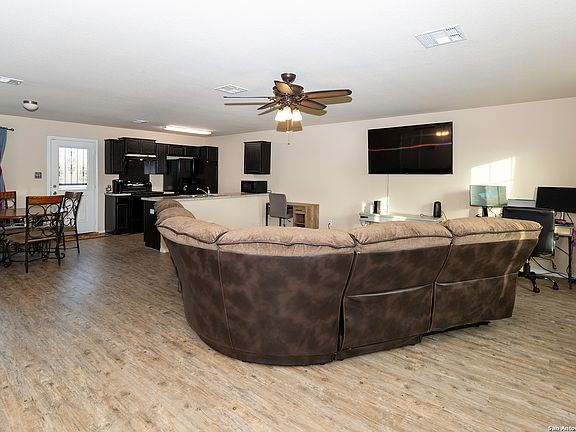 3rd image of 6354 Hazel Valley Dr