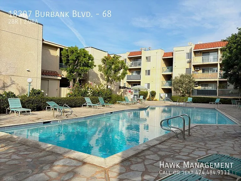 18307 Burbank Blvd #68 — Photo 18