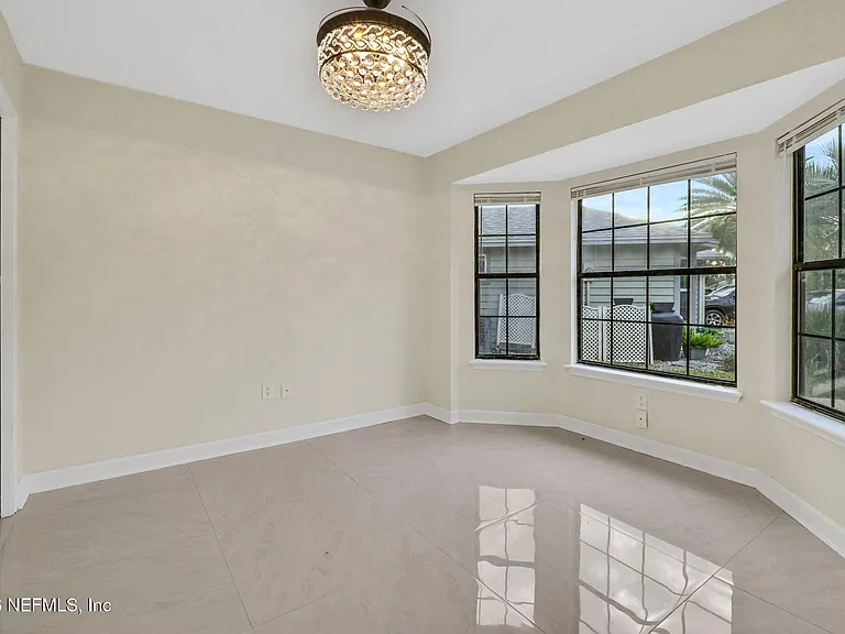 181 Aruba Ln — Photo 62