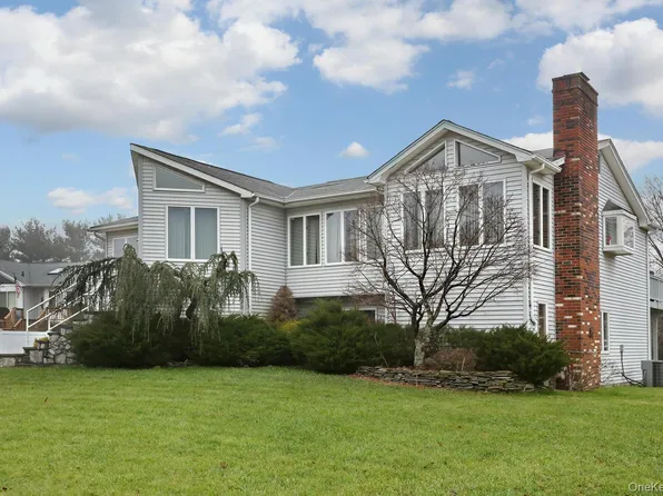 40 Yale Drive, New City, NY 10956