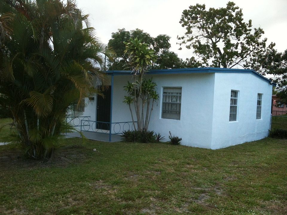 1st image of 2021 NW 165th St