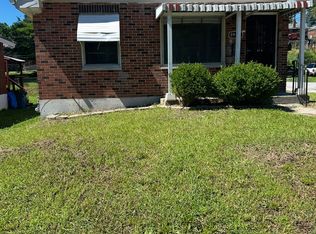 6998 Edison Ave, Saint Louis, MO 63121