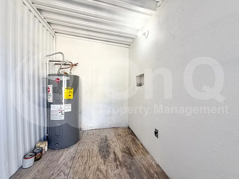 229 N Palm St #7 — Photo 5