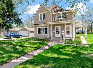 932 Summit Ave, Saint Paul Park, MN 55071