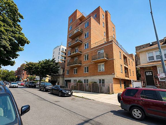 3rd image of 1737 E 21st St #8A