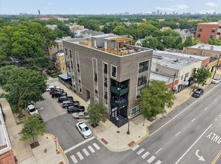 3024 W Irving Park Rd #3S, Chicago, IL 60618