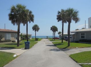 1 Breezeway Dr, Ormond Beach, FL 32176