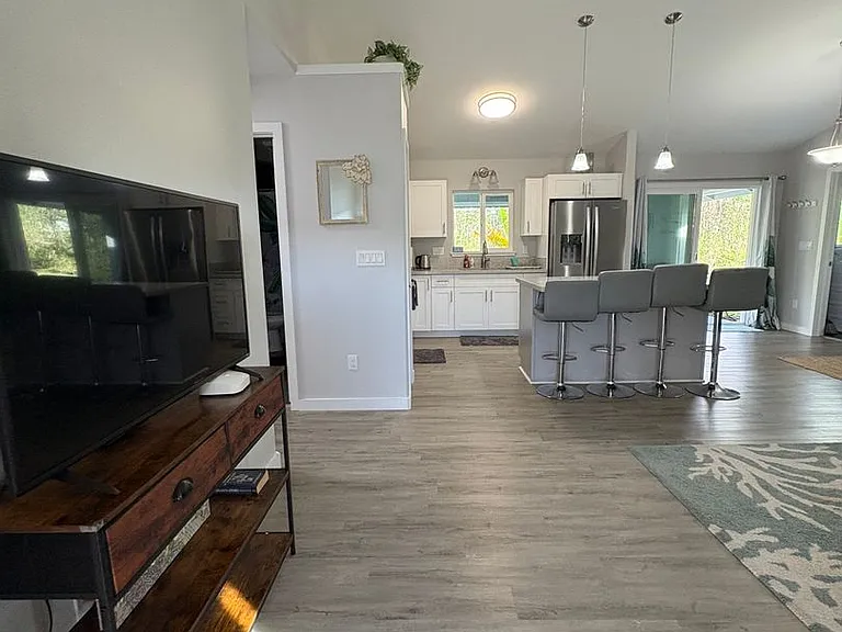 16-2095 Rainbow Dr — Photo 2