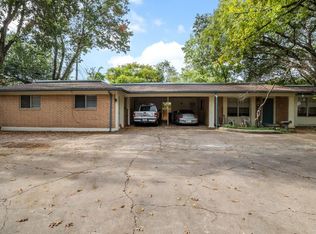 2802 Saint Edwards Cir #B, Austin, TX 78704