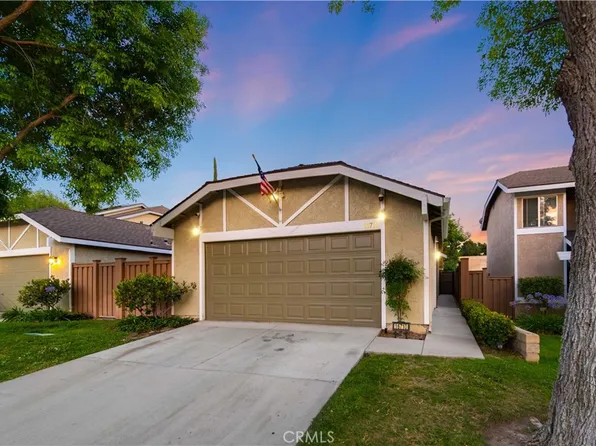 16710 Shinedale Dr, Santa Clarita, CA 91387