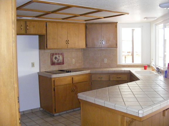 2nd image of 1941 S Royal Oaks Dr