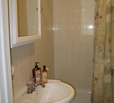 4th image of 415 N 31st St